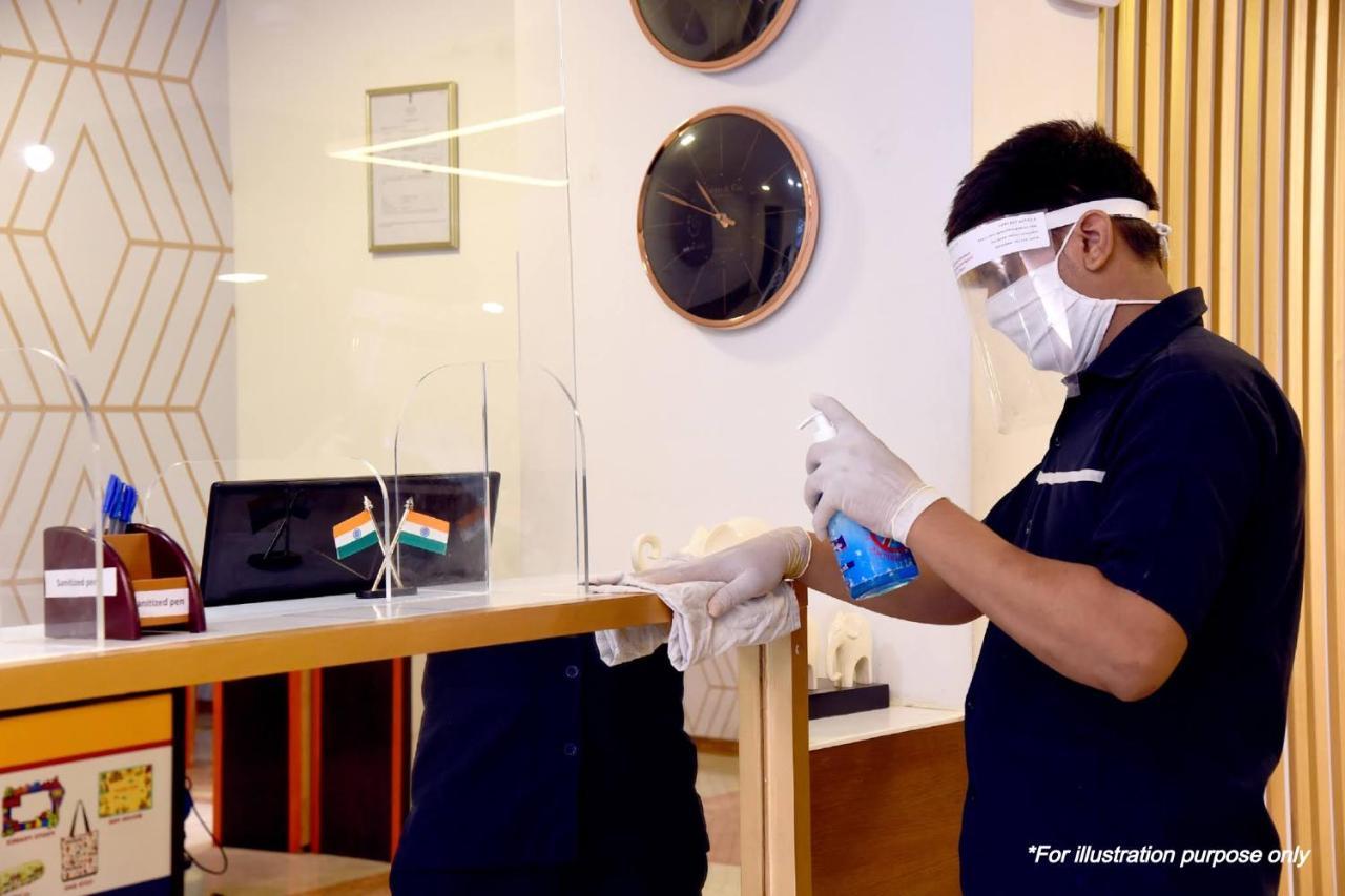 Capital O 10750 Hotel Vivek New Delhi Ngoại thất bức ảnh