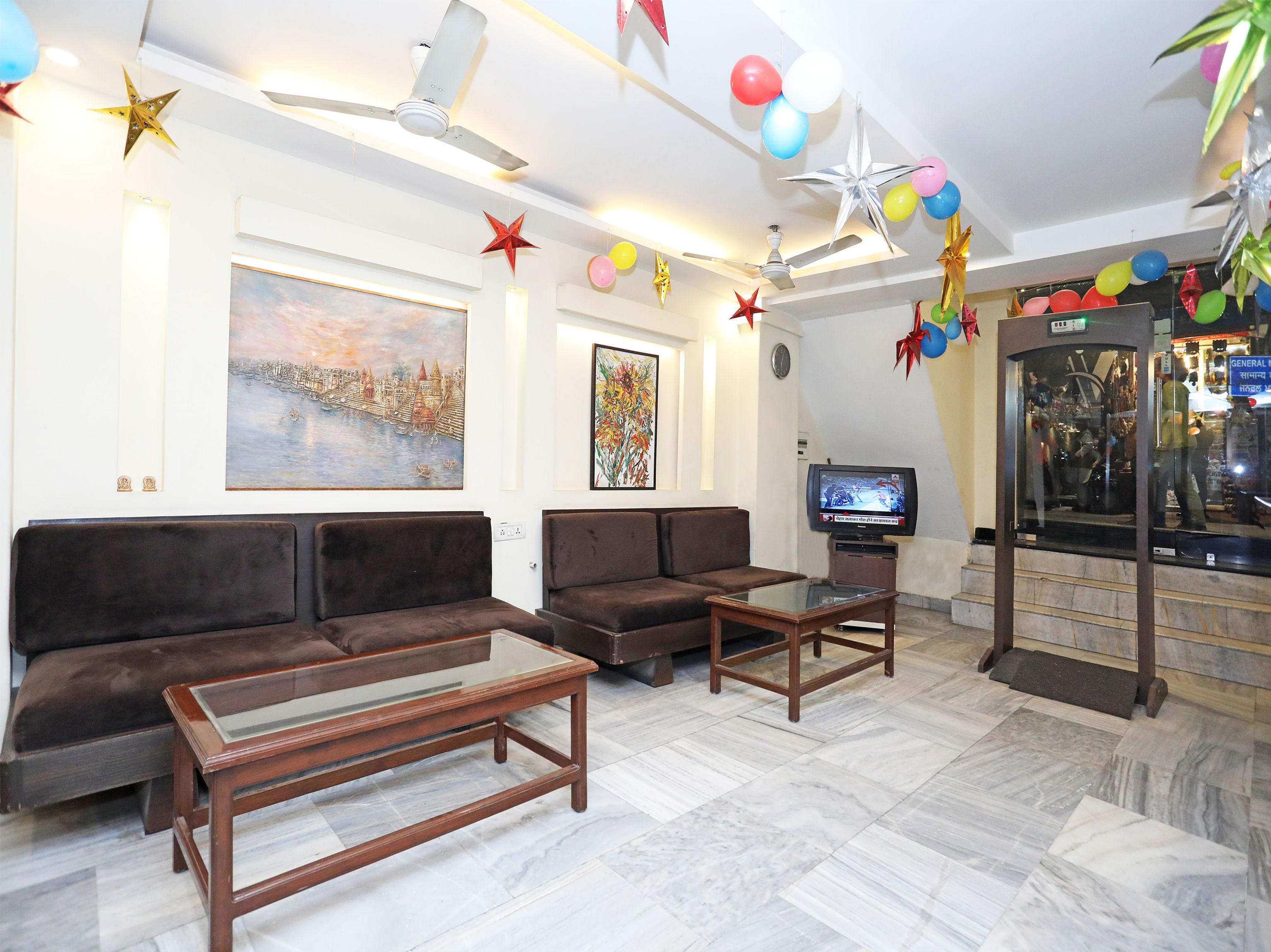 Capital O 10750 Hotel Vivek New Delhi Ngoại thất bức ảnh
