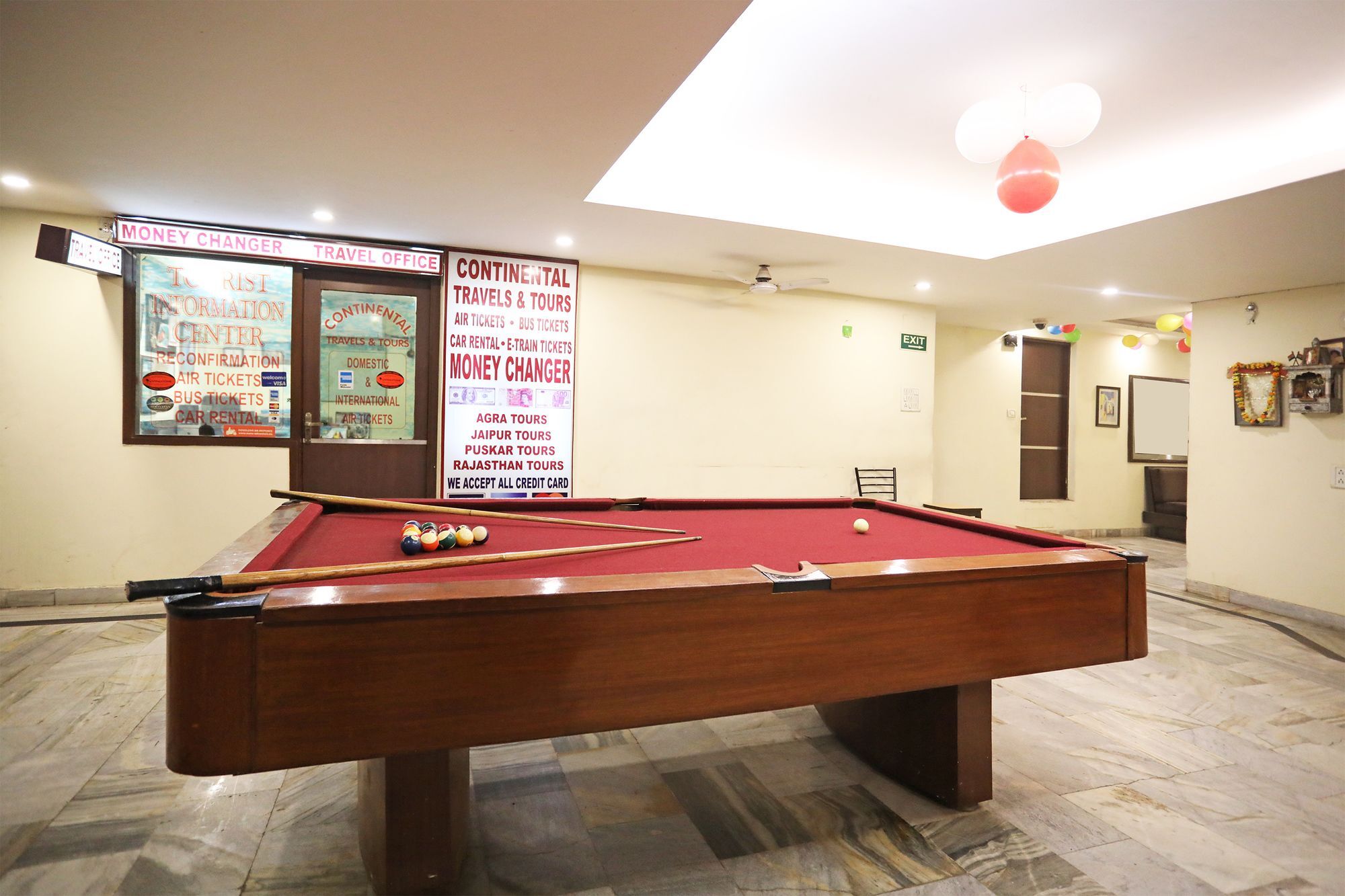 Capital O 10750 Hotel Vivek New Delhi Ngoại thất bức ảnh